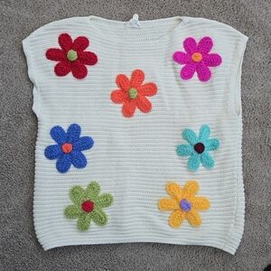 BiBi Crochet Sleeveless Top with Colorful Flowers Sz Medium
